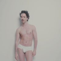 INITIALE White Brief